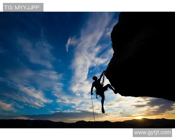 重庆攀岩队的速度之谜：挑战极限与团队精神的完美结合